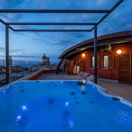 Attico Vista Mare Con Jacuzzi - Casa Luxury Diamante * Ortona