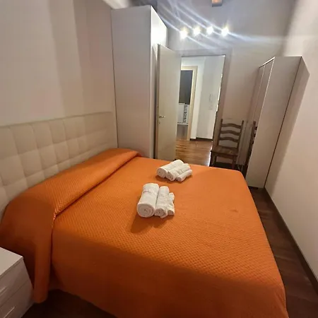 Apartament Attico Vista Mare Con Jacuzzi - Casa Luxury Diamante