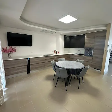 Attico Vista Mare Con Jacuzzi - Casa Luxury Diamante Apartament *