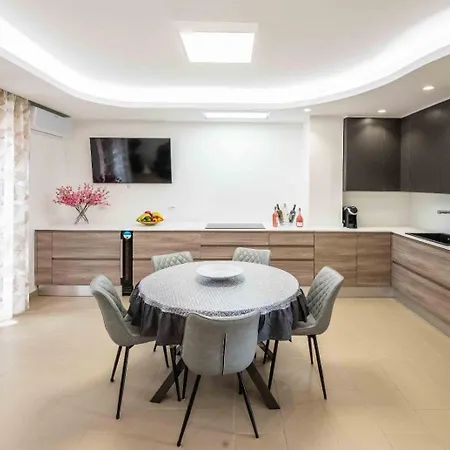 Apartament Attico Vista Mare Con Jacuzzi - Casa Luxury Diamante Ortona