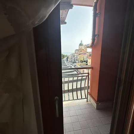 Apartament Attico Vista Mare Con Jacuzzi - Casa Luxury Diamante