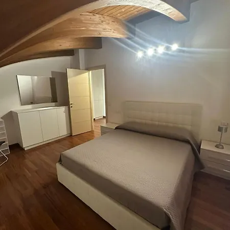 Attico Vista Mare Con Jacuzzi - Casa Luxury Diamante