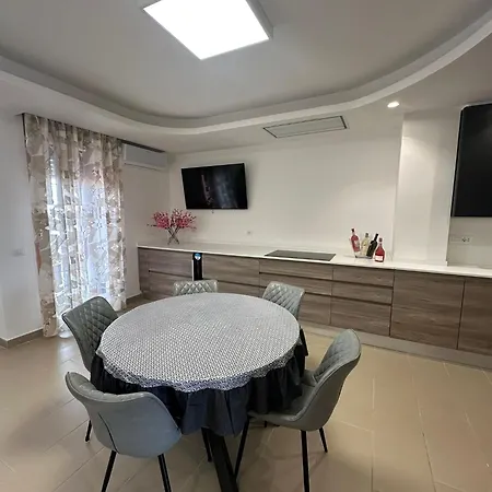 Appartamento Attico Vista Mare Con Jacuzzi - Casa Luxury Diamante Ortona