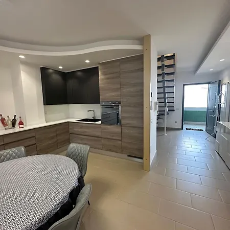 Attico Vista Mare Con Jacuzzi - Casa Luxury Diamante * Ortona