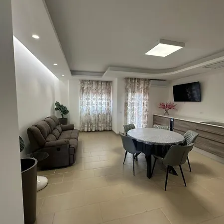 Appartamento Attico Vista Mare Con Jacuzzi - Casa Luxury Diamante