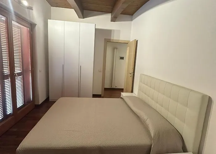 アパート Attico Vista Mare Con Jacuzzi - Casa Luxury Diamante オルトーナ