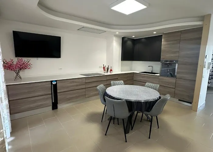 Attico Vista Mare Con Jacuzzi - Casa Luxury Diamante アパート *