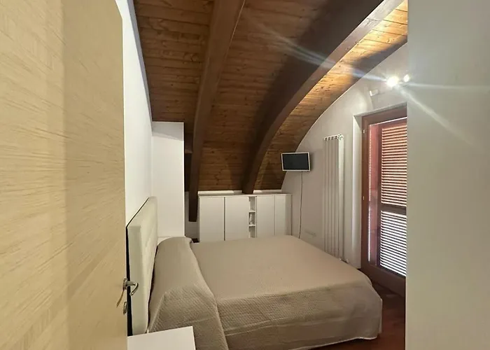 アパート Attico Vista Mare Con Jacuzzi - Casa Luxury Diamante *